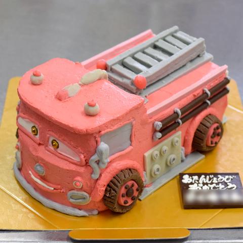 カーズ レッドの立体ケーキ