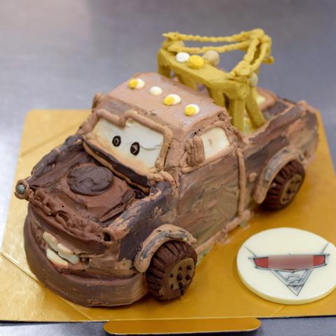 カーズ メーターの立体ケーキ